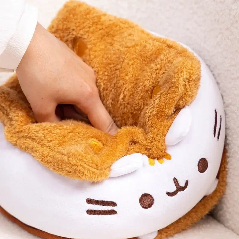 Marshmallow Meow Kawaii Cat Plush soft toy Softness Detail